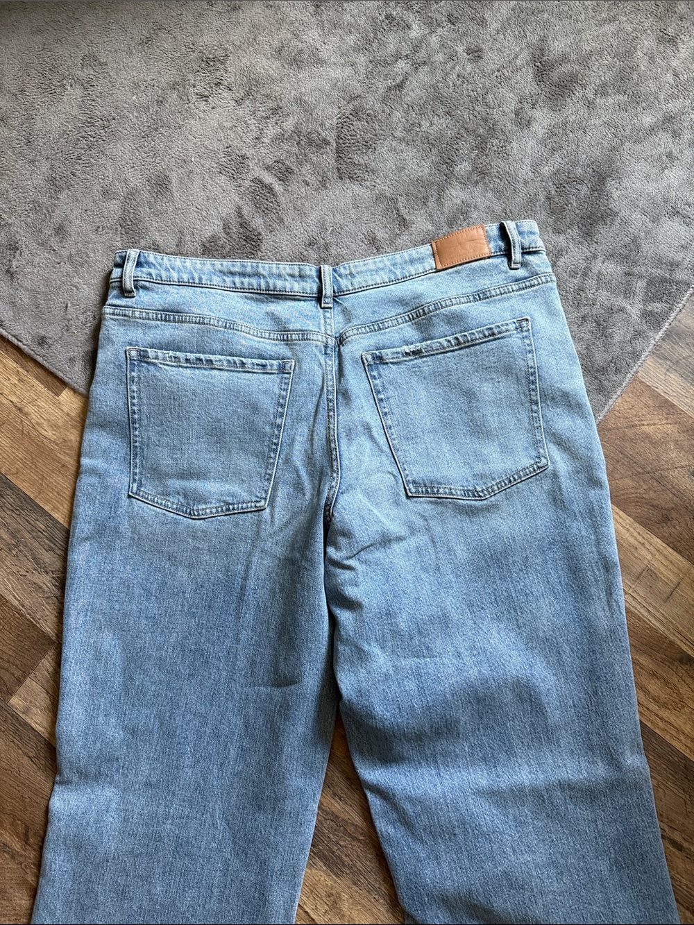 BKE Light Blue Straight Leg Women’s Jeans - Picture 5 of 6